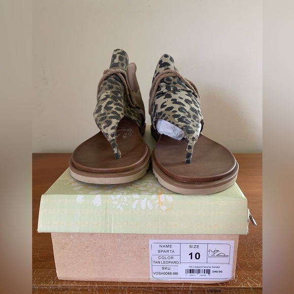 Very G  Tan Leopard Sparta Sandal  Size 10 - Picture 1 of 5
